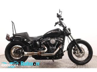 Coche siniestrado Harley-Davidson 3-serie FXBB Softail Street Bob 2020/1