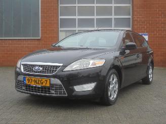 dommages  camping cars Ford Mondeo Trend 2.0-16V Stationwagon, Climate& Cruise control, Navi, Trekhaak 2007/11