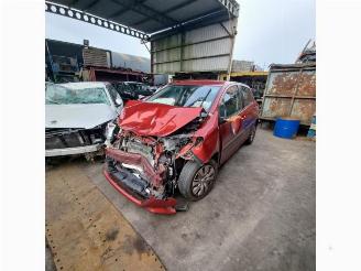 uszkodzony lawety Toyota Yaris Yaris III (P13), Hatchback, 2010 / 2020 1.33 16V Dual VVT-I 2012/2