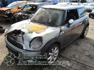 damaged passenger cars Mini Mini Mini (R56) Hatchback 1.6 16V Cooper S (N14-B16A) [128kW]  (10-2006/02-=
2010) 2007/8