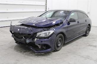 uszkodzony samochody ciężarowe Mercedes Cla-klasse CLA 200 Shooting Brake 2018/1