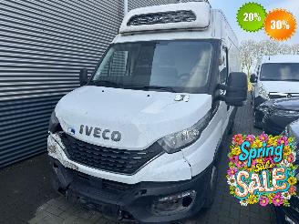 Käytettyjen commercial vehicles Iveco Daily 2.3 HI-MATIC L3H3 MAXI| THERMO-KING | AUTOMAAT | AIRCO 2022/1